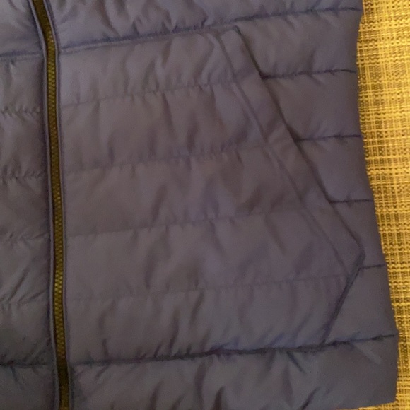Banana Republic Men’s Quilted Puffer Vest, size S - Picture 3 of 9